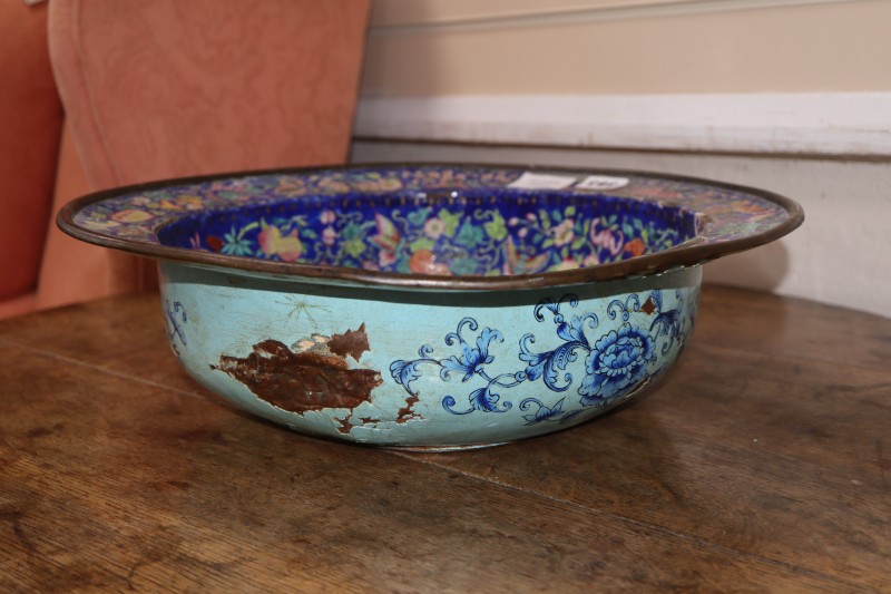 A 19th century Canton enamel basin, diameter 40cm